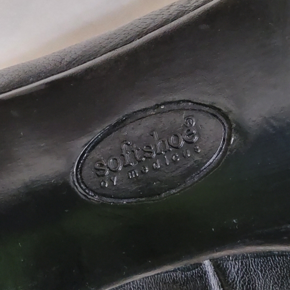 Medicus Softshoe Sz 9.5M. Leather, 3 " heels, Soft. Unique - Picture 3 of 11
